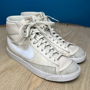 Nike Women’s Blazer Mid 77 Next Nature Sneakers Athletic Shoes Cream Size 8.5
